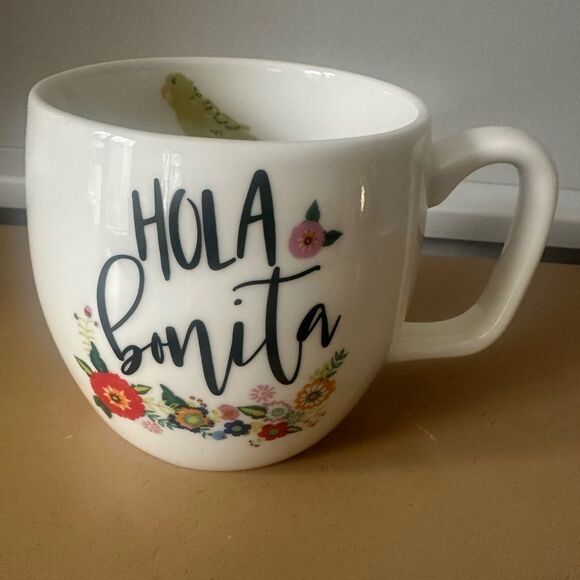 Opalhouse Porcelain 16oz White Mug w/ "HOLA bonita" - Picture 1 of 4